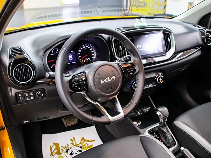 Kia KX1 2021 2021款 1.4L CVT趣享天窗款