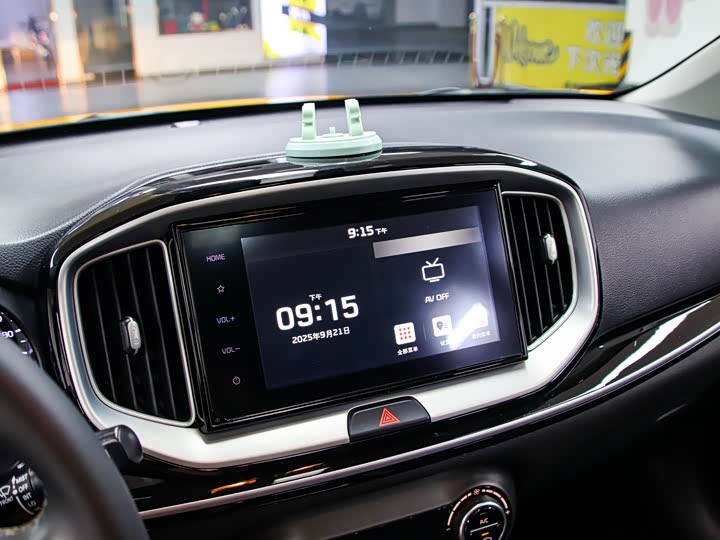 Kia KX1 2021 2021款 1.4L CVT趣享天窗款