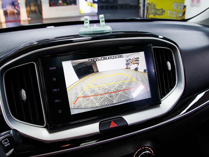 Kia KX1 2021 2021款 1.4L CVT趣享天窗款