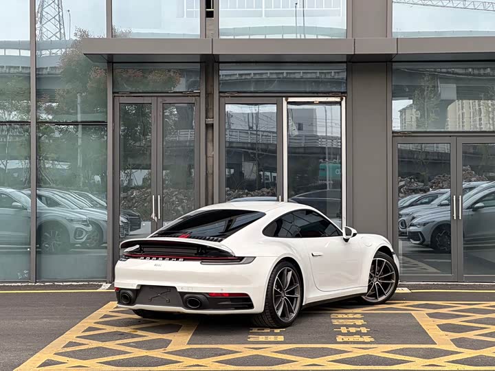 Porsche 911 2023 2023款 Carrera 3.0T