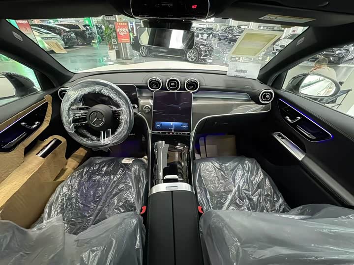 2025 Mercedes-Benz GLC-Class Coupe