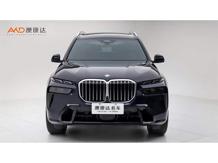 BMW X7 2023 2023款 xDrive40i 尊享型M运动套装