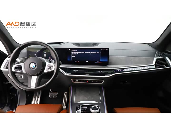 BMW X7 2023 2023款 xDrive40i 尊享型M运动套装