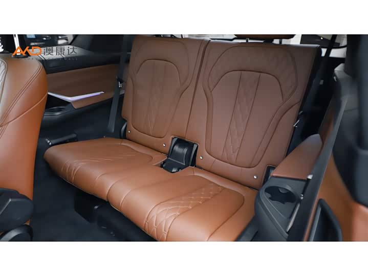 BMW X7 2023 2023款 xDrive40i 尊享型M运动套装