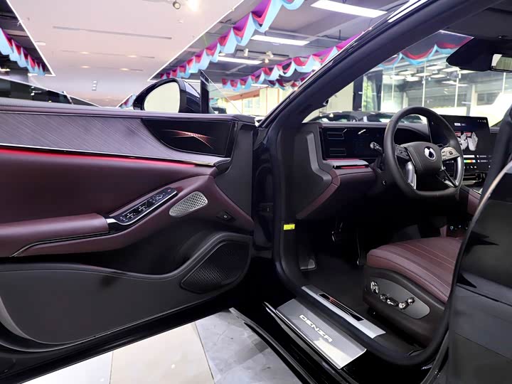 Denza Z9GT 2024 2024款 1100四驱Max首发版