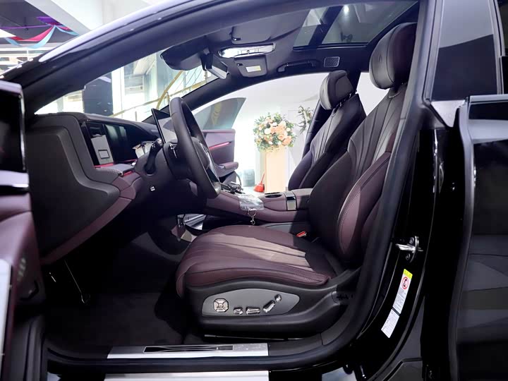 Denza Z9GT 2024 2024款 1100四驱Max首发版