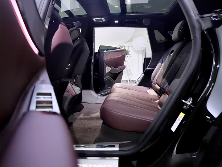 Denza Z9GT 2024 2024款 1100四驱Max首发版