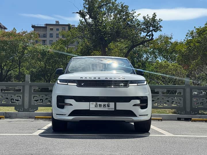 Land Rover Range Rover Sport 2024 2024款 400PS Dynamic SE