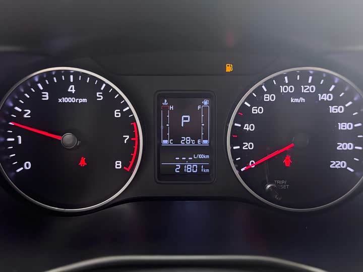 Kia Pegas 2020 2020款 改款 1.4L 自动舒适天窗版