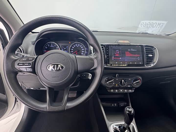 Kia Pegas 2020 2020款 改款 1.4L 自动舒适天窗版
