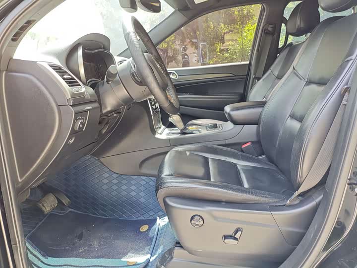 Jeep Grand Cherokee 2020 2020款 3.0L 专业导航版