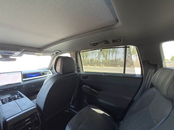 Volkswagen Teramont Pro 2025 2025款 途昂 Pro 450TSI 四驱登峰版