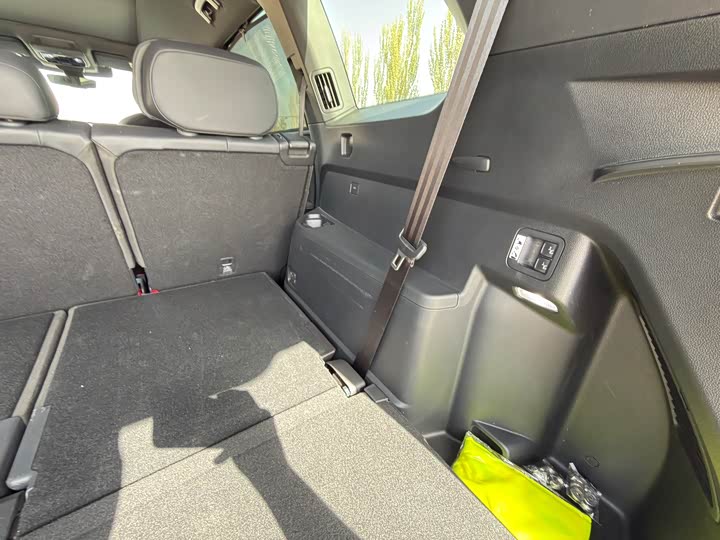 Volkswagen Teramont Pro 2025 2025款 途昂 Pro 450TSI 四驱登峰版