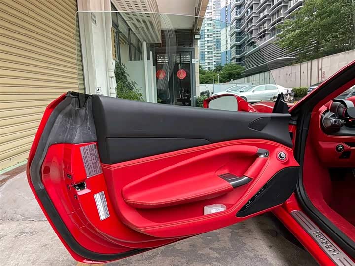 Ferrari F8 2020 2020款 Spider 3.9T V8