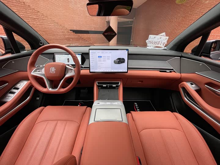 BYD Tang L 2025 2025款 EV 600KM四驱激光雷达旗舰型