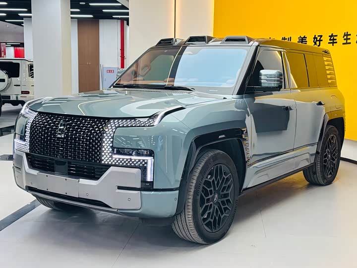 BYD Yangwang U8 2023 2023款 豪华版