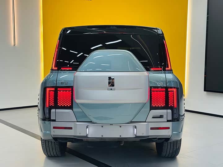 BYD Yangwang U8 2023 2023款 豪华版