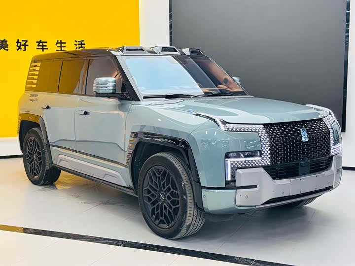 BYD Yangwang U8 2023 2023款 豪华版