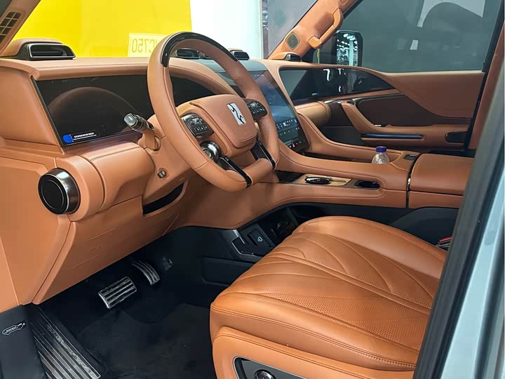 BYD Yangwang U8 2023 2023款 豪华版