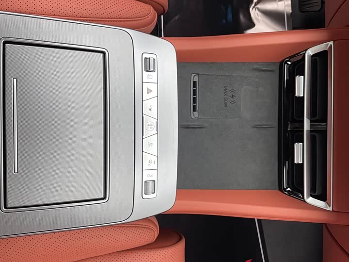 BYD Tang L 2025 2025款 DM 175KM无人机玩家版