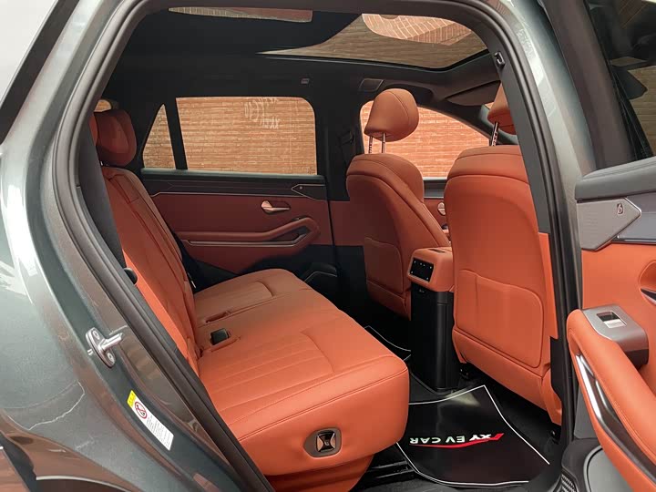 BYD Tang L 2025 2025款 DM 175KM无人机玩家版