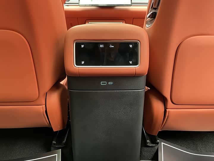 BYD Tang L 2025 2025款 DM 175KM无人机玩家版