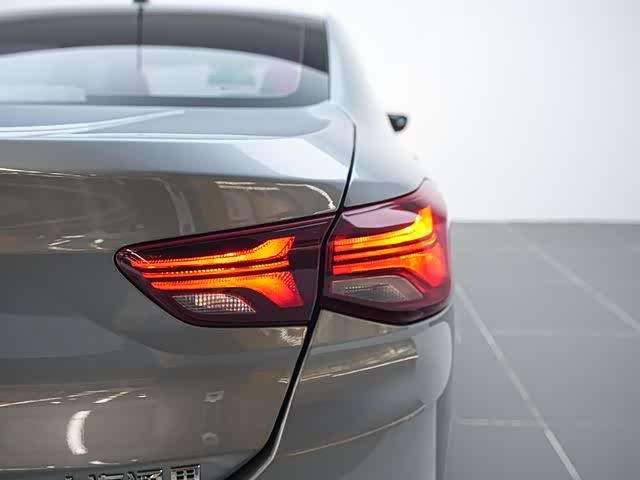 Chevrolet Onix (Cavalier) 2021 2021款 325T 自动欣悦版