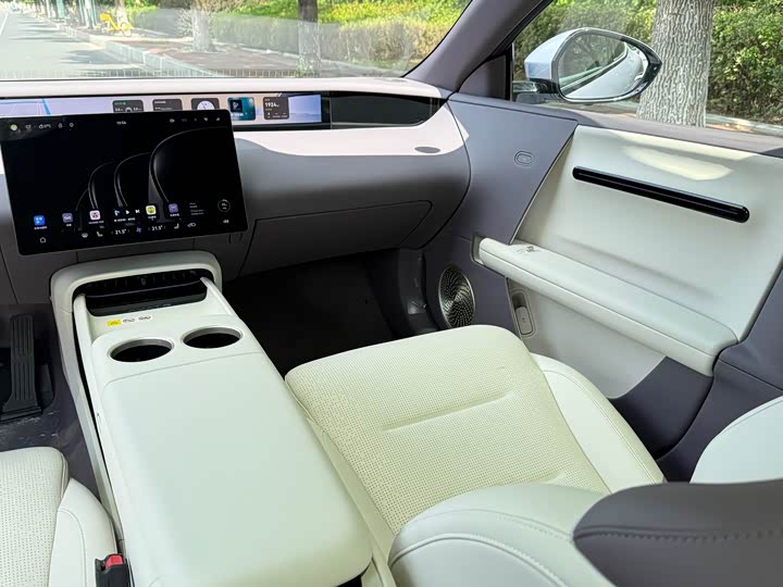 Avatr 06 2025 2025款 Pro增程版