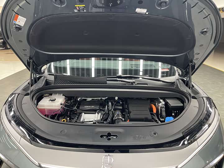 BYD Tang L 2025 2025款 DM 175KM无人机玩家版