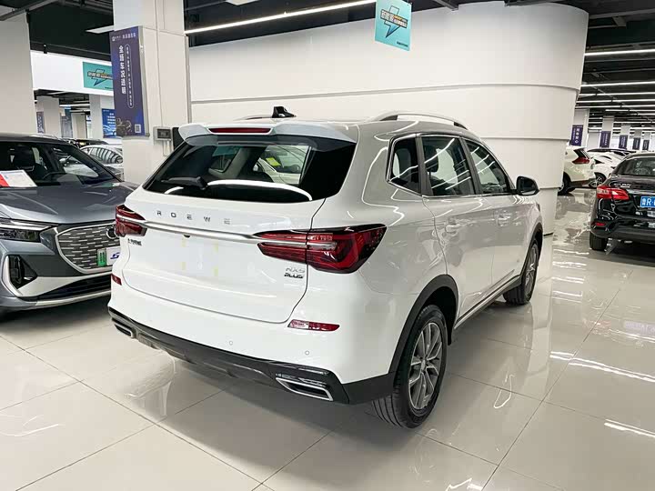 Roewe RX5 2025 2025款 PLUS 330TGI 自动领潮智惠版
