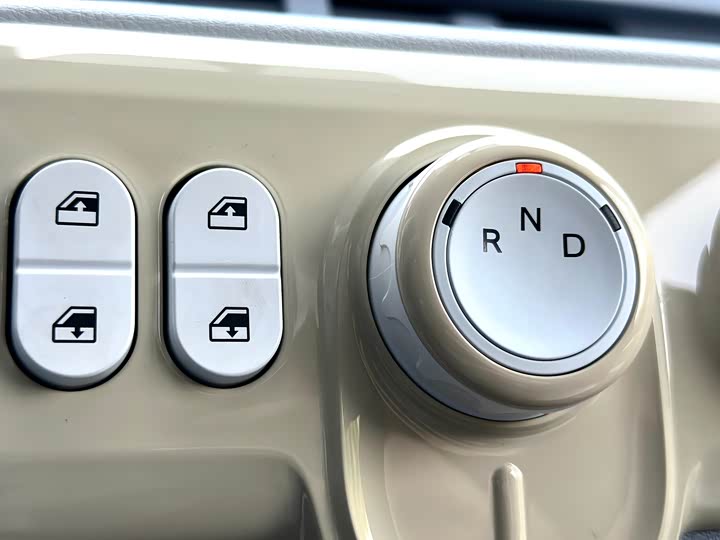 Bestune Pony 2026 2026款 222km 炫彩马