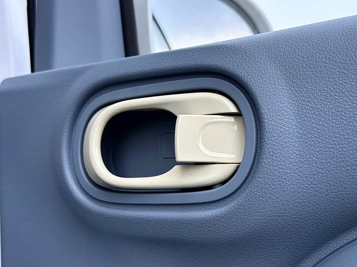 Bestune Pony 2026 2026款 222km 炫彩马