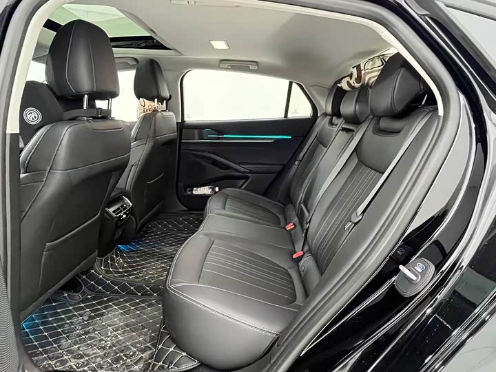 Ford Mondeo 2025 2025款 1.5T EcoBoost 豪华型