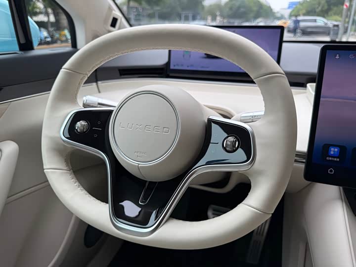 Luxeed R7 2025 2025款 增程 251km Max