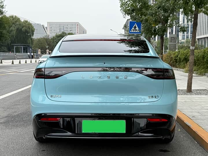 Luxeed R7 2025 2025款 增程 251km Max