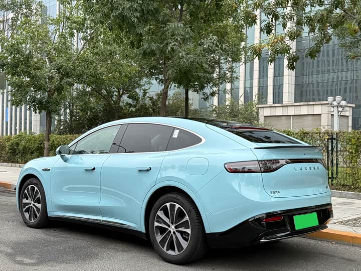Luxeed R7 2025 2025款 增程 251km Max