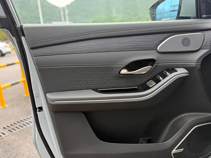 Jetour Shanhai L9 2024 2024款 1.5TD 2DHT Max 5座