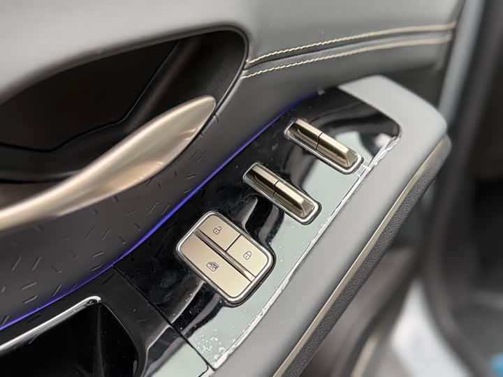 Jetour Shanhai L9 2024 2024款 1.5TD 2DHT Max 5座