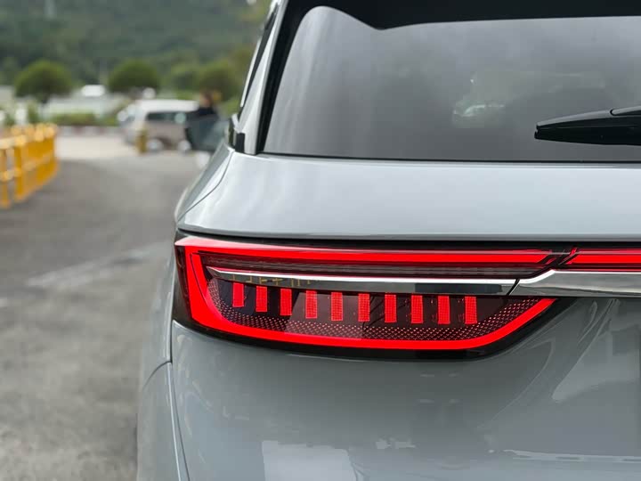 Jetour Shanhai L9 2024 2024款 1.5TD 2DHT Max 5座