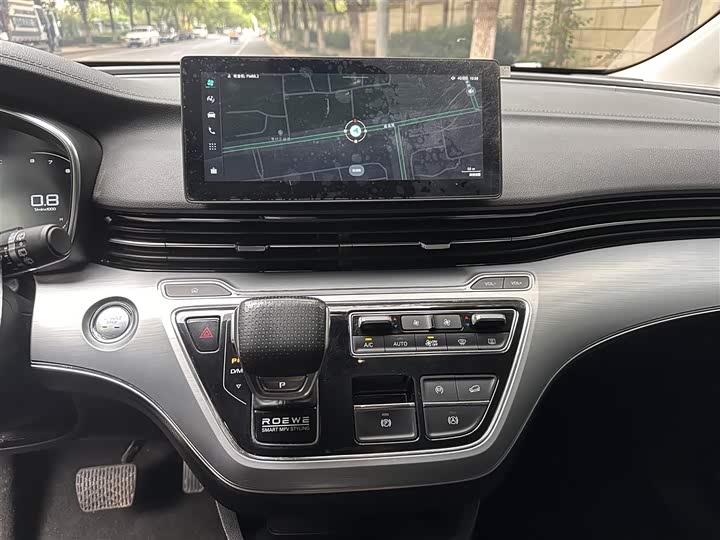 Roewe iMax 8 2022 2022款 400TGI 旗舰版