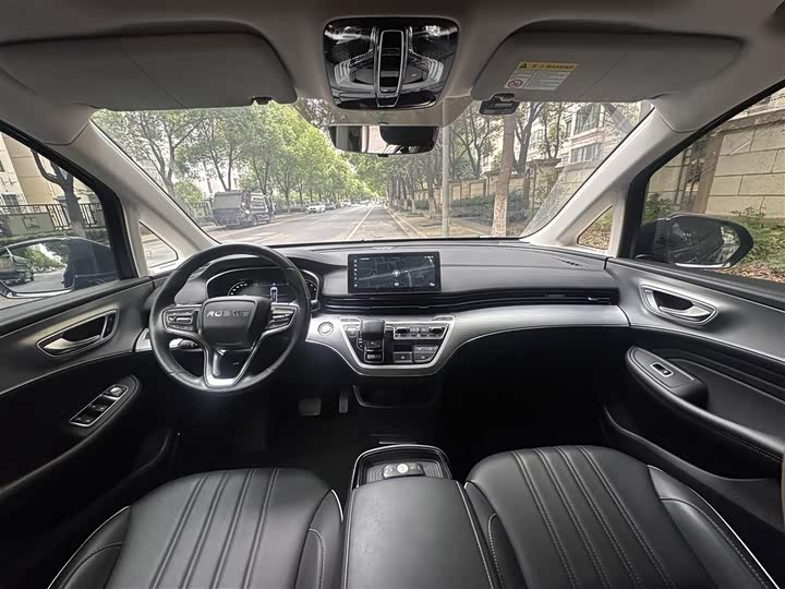 Roewe iMax 8 2022 2022款 400TGI 旗舰版