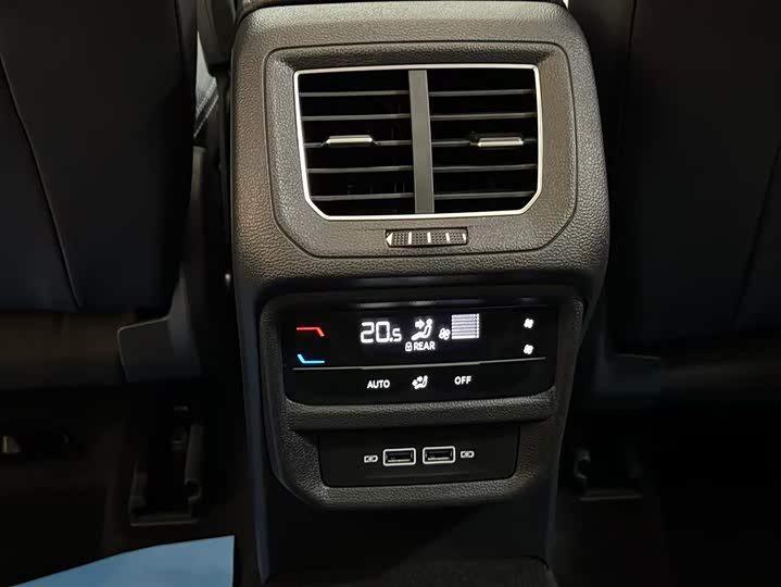 Volkswagen Tayron 2025 2025款 众享款 330TSI