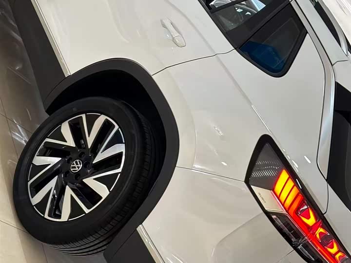 Volkswagen Tayron 2025 2025款 众享款 330TSI