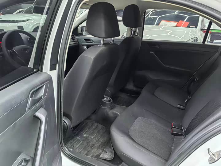 Jetta VA3 2021 2021款 1.5L 自动向上人生版