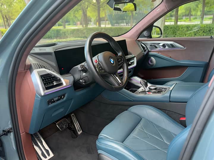 BMW XM 2023 2023款 基本型