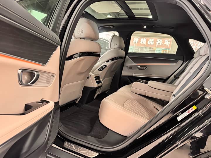 BYD Han 2025 2025款 DM-i 智驾版 125KM激光雷达旗舰型