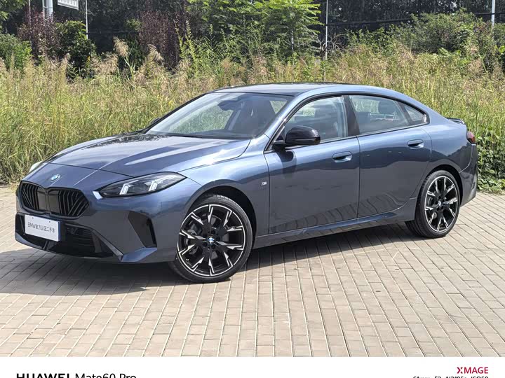 BMW 2 Series 2025 2025款 225L M运动曜夜套装