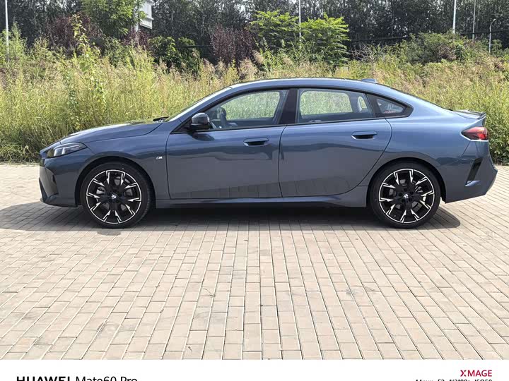 BMW 2 Series 2025 2025款 225L M运动曜夜套装