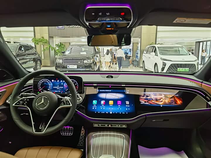 Mercedes-Benz E-Class 2025 2025款 E 300 L 豪华型