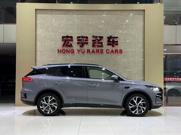 2025 BYD Tang Hybrid/EV